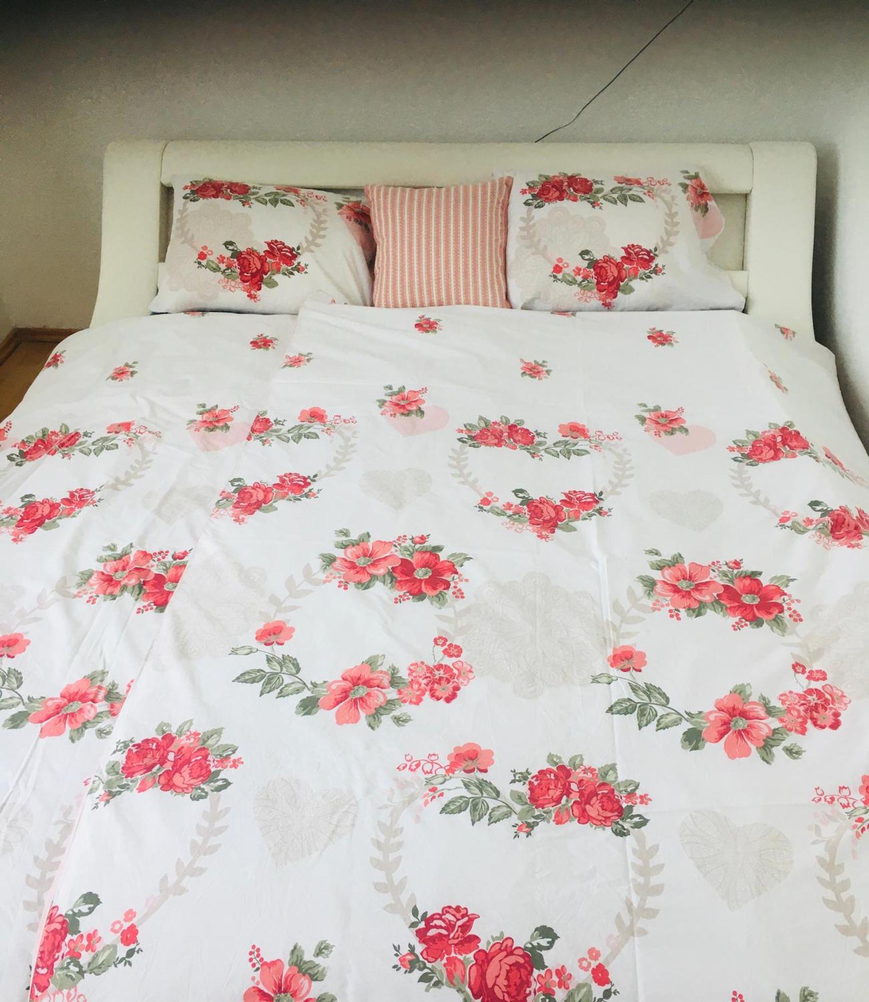 Romantic Two Bedroom Close To Normafa With Private Parking *