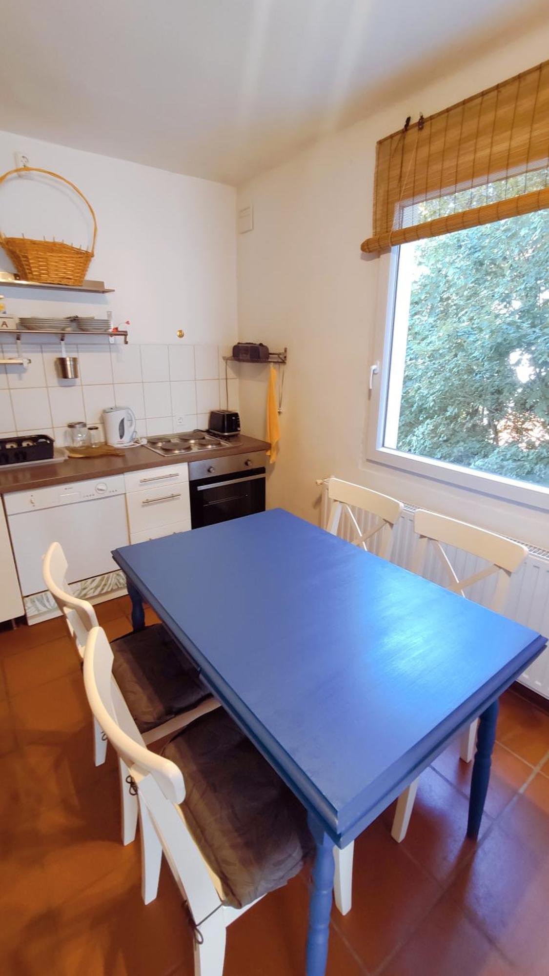 Romantic Two Bedroom In The Hills Of With Private Parking Apartamento *